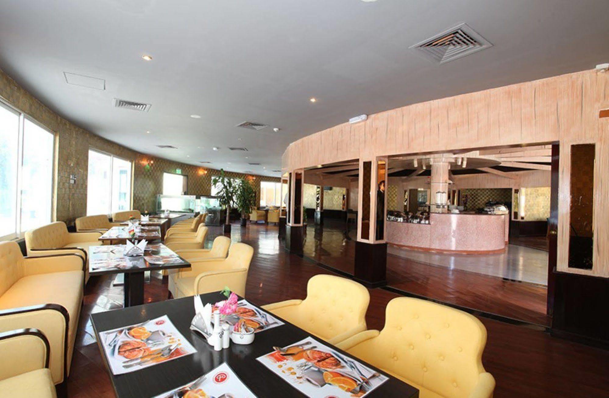 Ramee Dream Resort Seeb